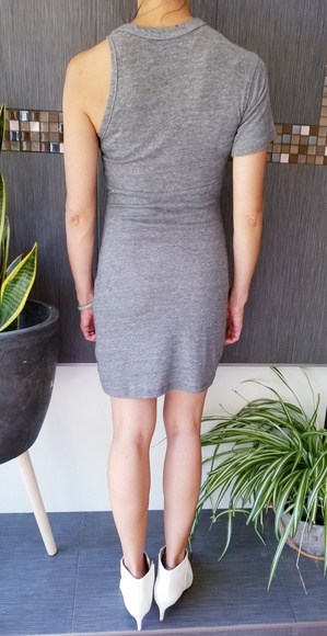 Reformation body con dress - Picture 6 of 7